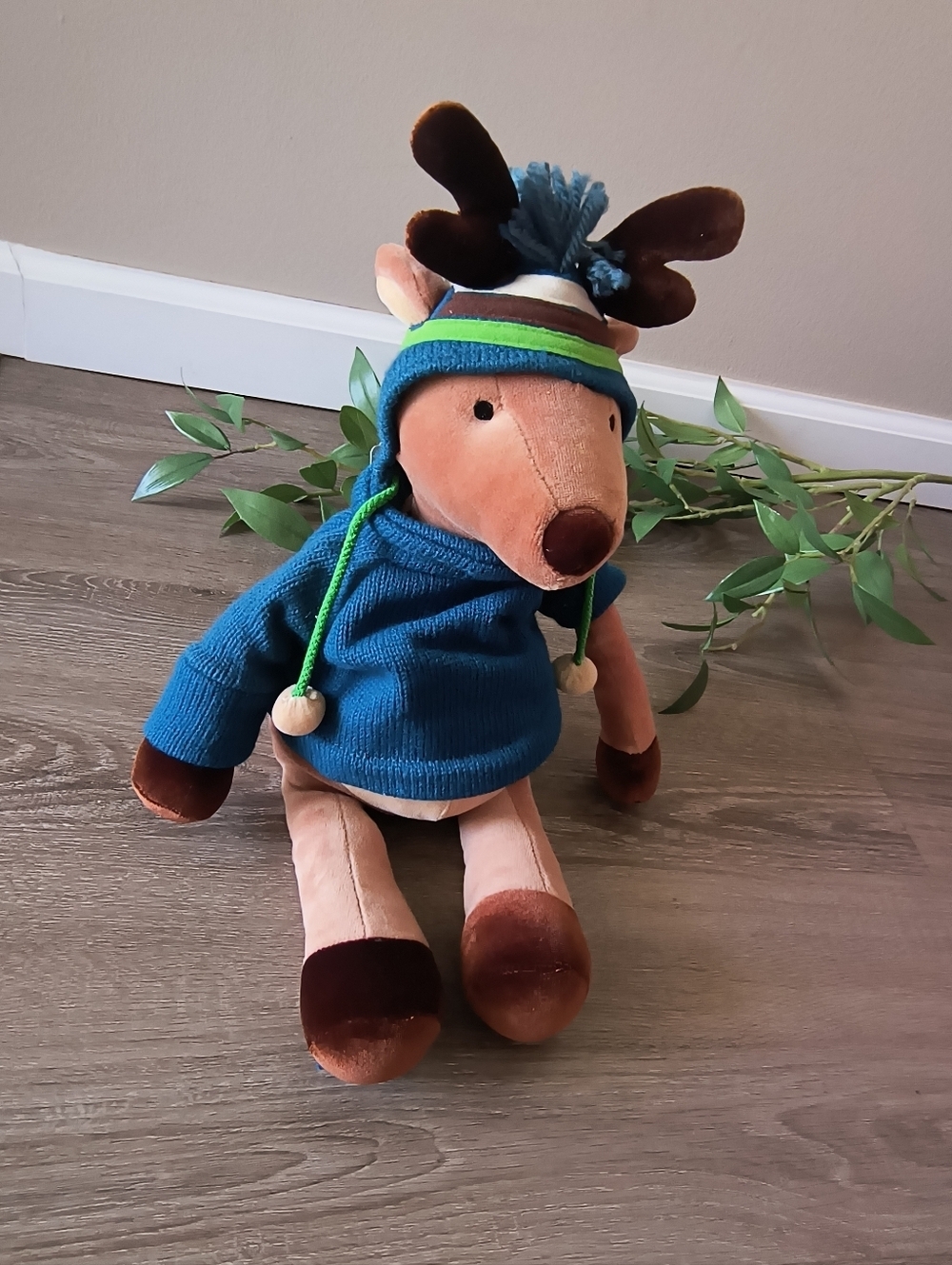 Bath & Body Works Soft Plush Tassel The Reindeer With Tags 17" - Picture 3 of 7